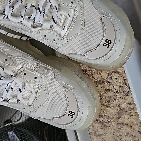 🟡Balenciaga Triple S - Womens EUR 38 - Picture 8 of 10